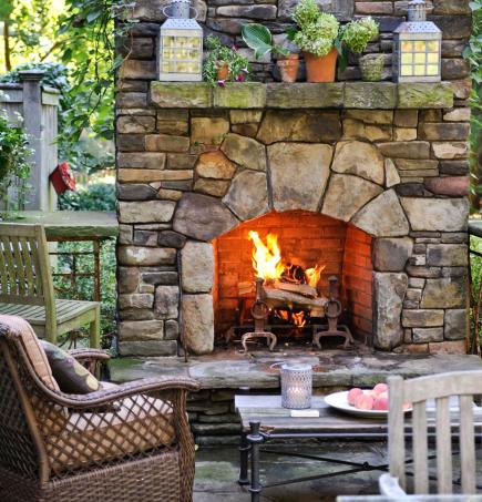 29 Outdoor Fireplace Ideas