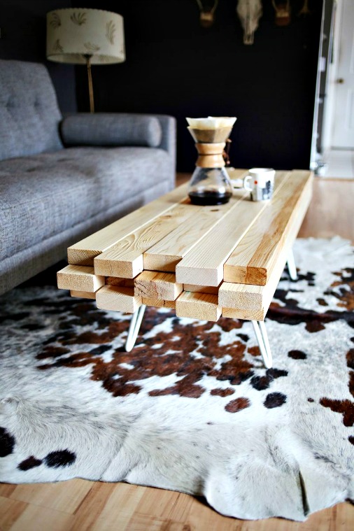 DIY Wooden Coffee Table