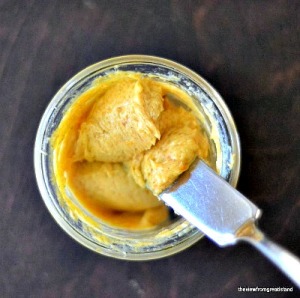 How to Make Pumpkin Spice Butter (from Scratch)